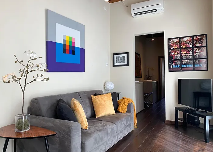 Florence Art Apartments
